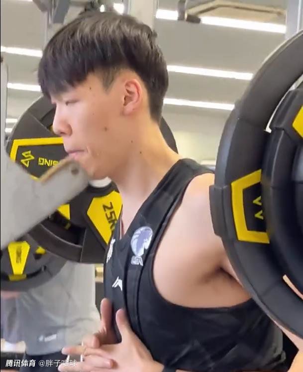 在线观看自拍